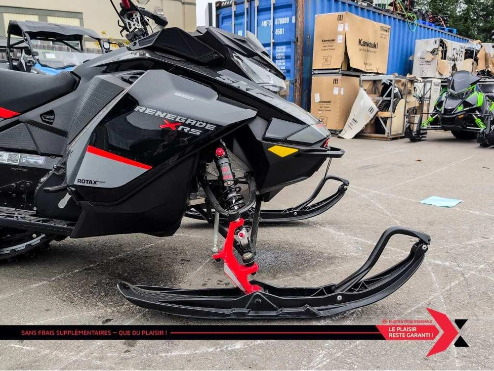 Ski-doo Renegade 850 X-rs 2020 alt