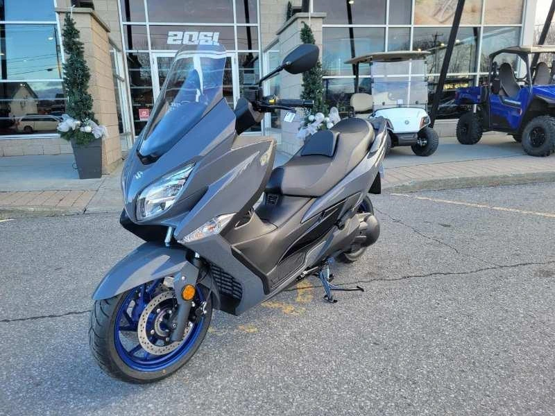 Suzuki Burgman 400 2025 alt