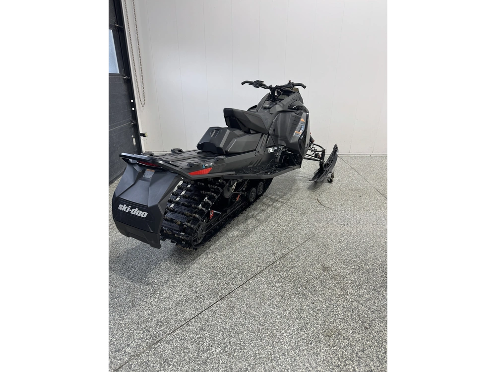 2024 Ski-doo Sm Mxz Xrs 850 Bk 137 1.5i 24 850 E-tec® 137 1.5 - Black alt