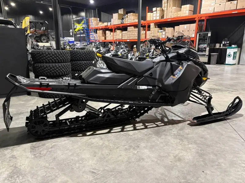 2026 Ski-Doo BACKCOUNTRY ADRENALINE (43'') 600R E-TEC Storm 150 1.5'' E.S.
