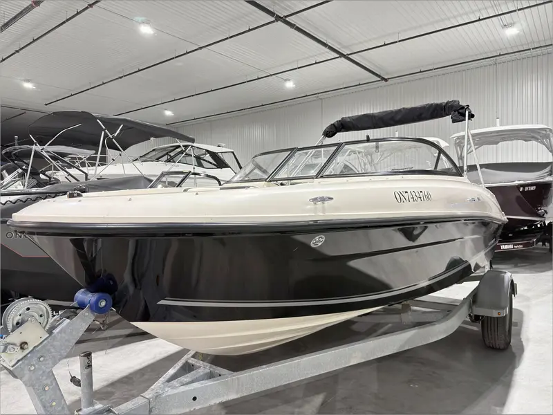 2021 Bayliner VR4