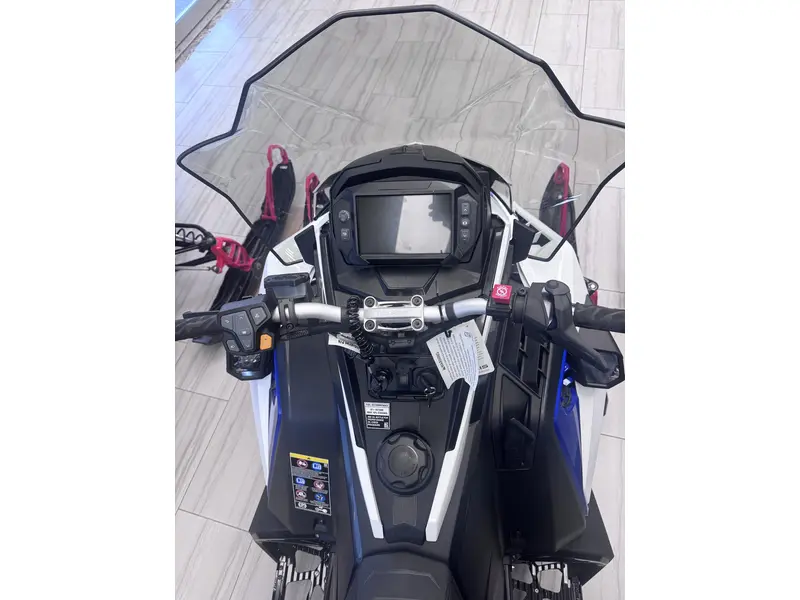 2023 Polaris PROSTAR S4 INDY ADVENTURE X2 S23TDH9FS