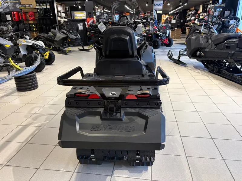 2026 Ski-Doo SKANDIC LE 24'' 900 ACE Silent Cobra 1.5'' E.S.