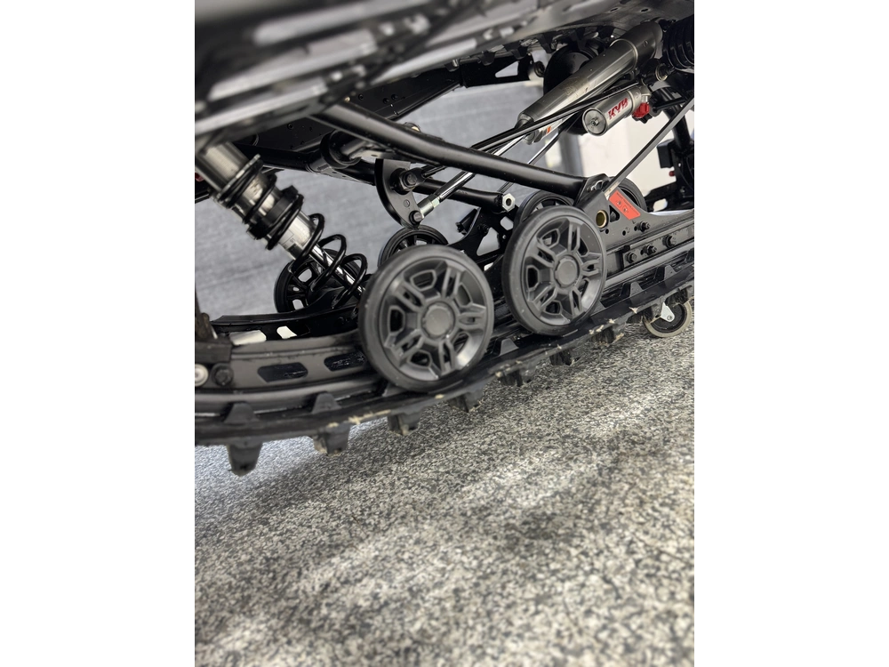 2024 Ski-doo Sm Mxz Xrs 850 Bk 137 1.5i 24 850 E-tec® 137 1.5 - Black alt