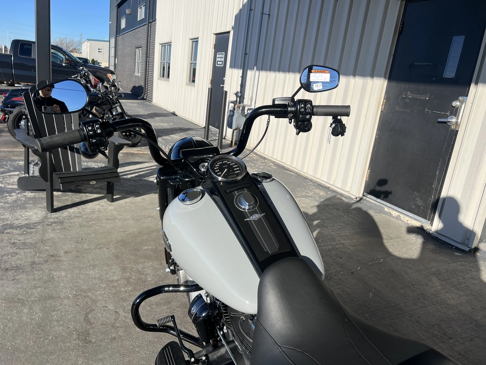 2025 Harley-davidson Road King Special alt