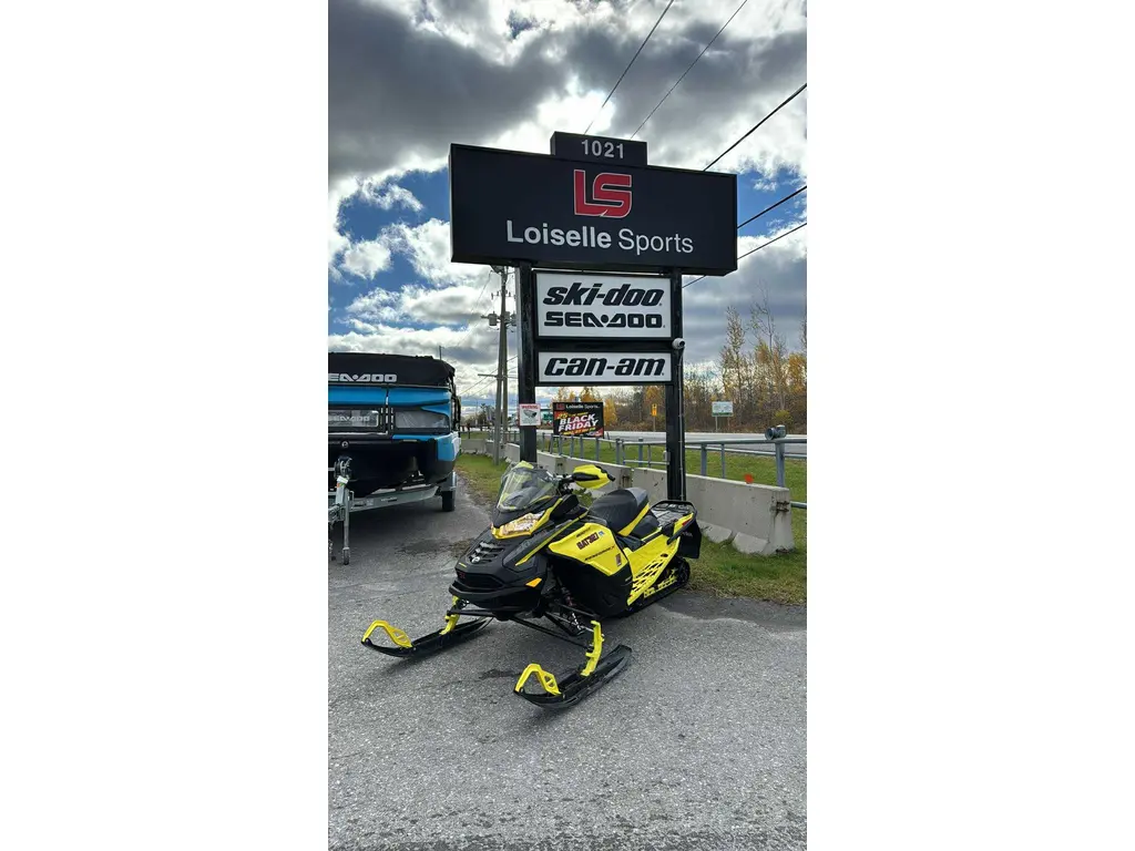 2021 Ski-Doo RENEGADE X 900 TURBO