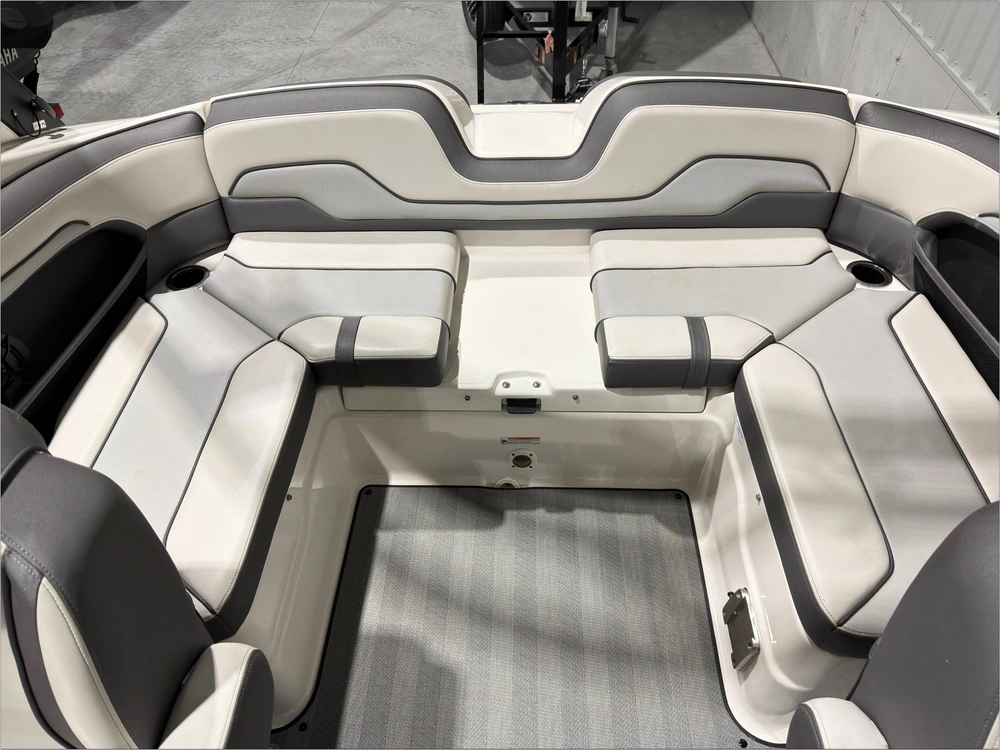 2019 Yamaha 212 Limited S alt