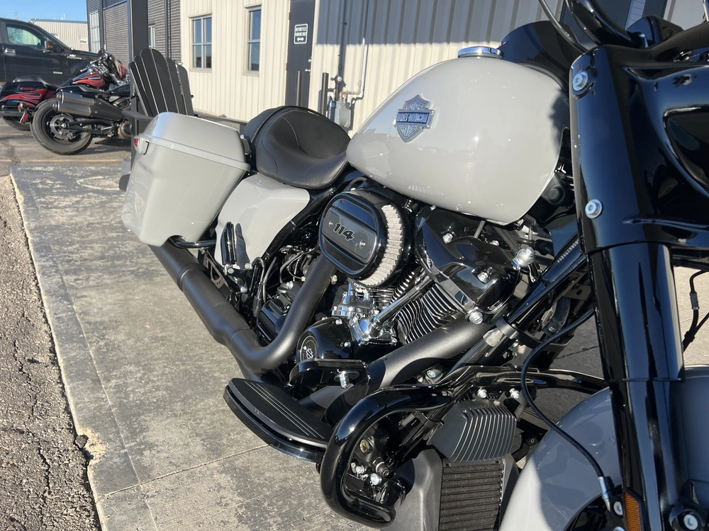 2025 Harley-davidson Road King Special alt