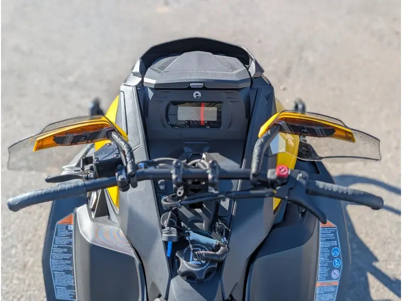 2026 Ski-Doo MXZ NEO+ 600 EFI (55) RipSaw 1.25" E.S.