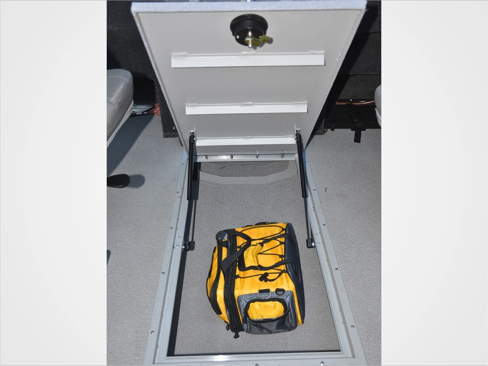 2026 Smoker-craft Ultima 182 Dc alt