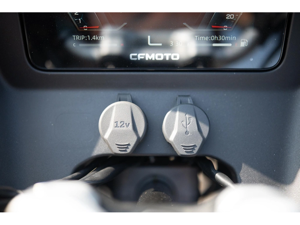 2025 Cfmoto Cforce 1000 Touring alt