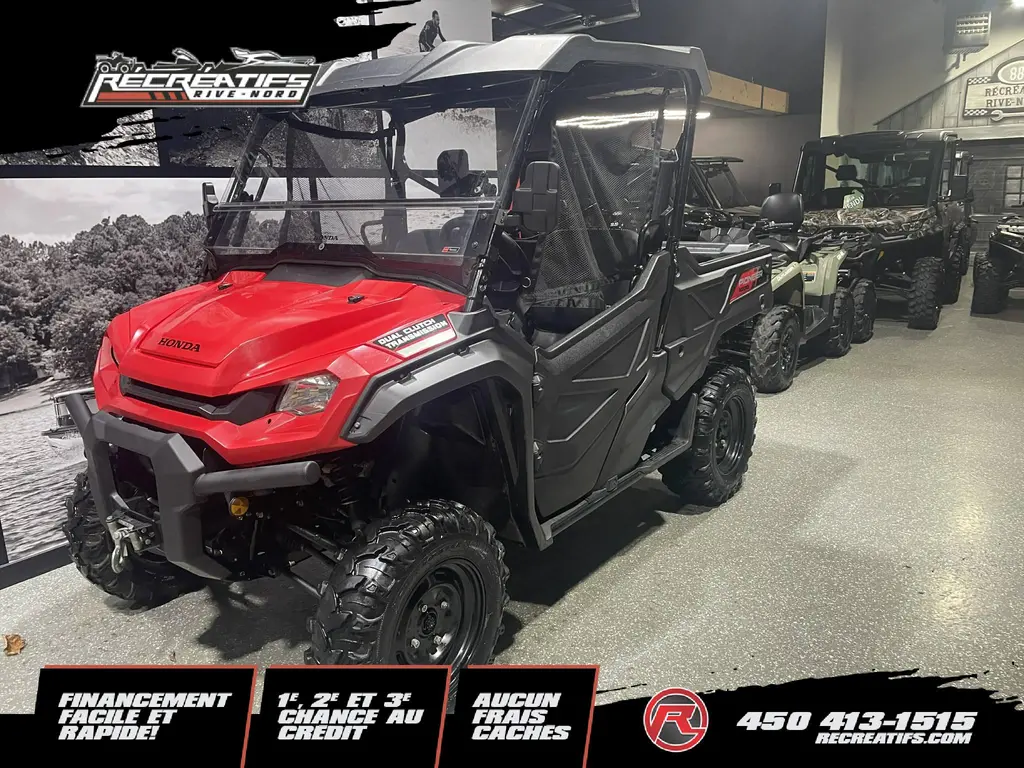 2022 Honda PIONEER 1000-3 EPS **SEULEMENT 1106KM!!**