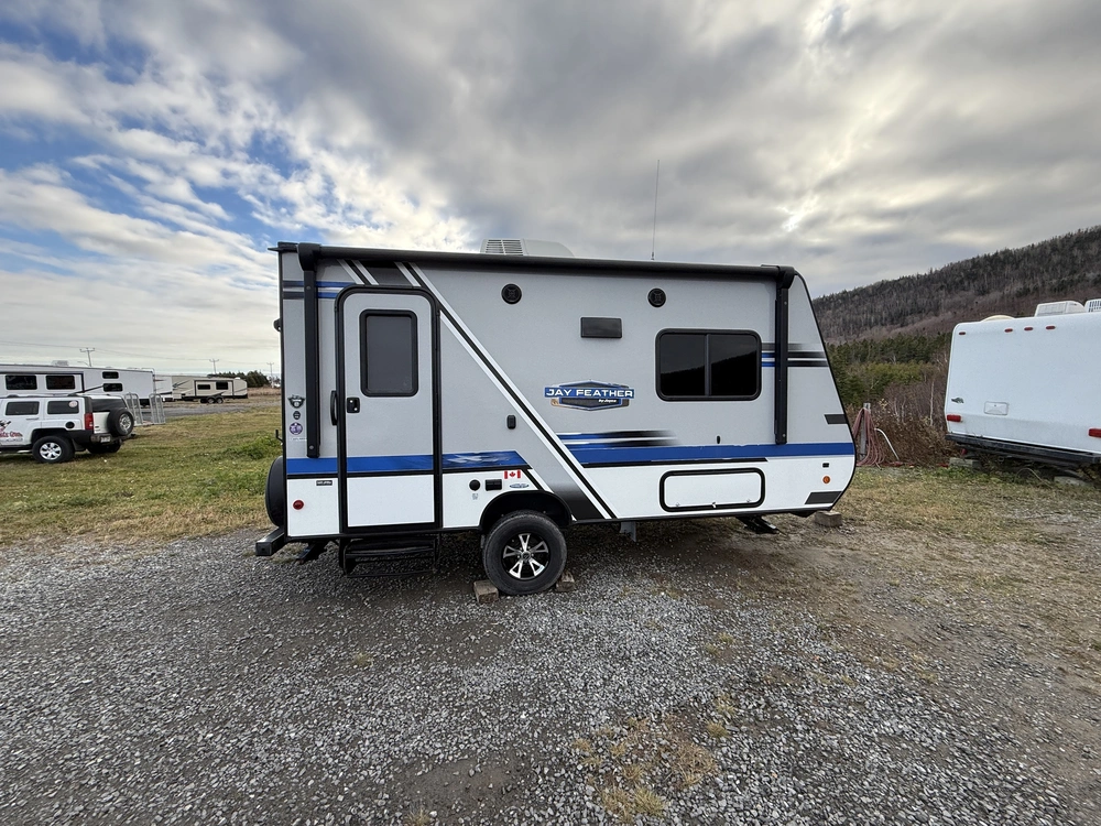 2018 Jayco 16xrb Hybride alt
