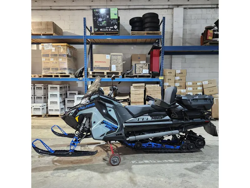 2026 Polaris 850 TITAN ADVENTURE ULTIMATE 155 1.8 7S DIsplay