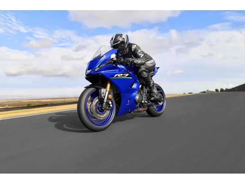 2026 Yamaha YZF-R7 PRE-COMMANDE