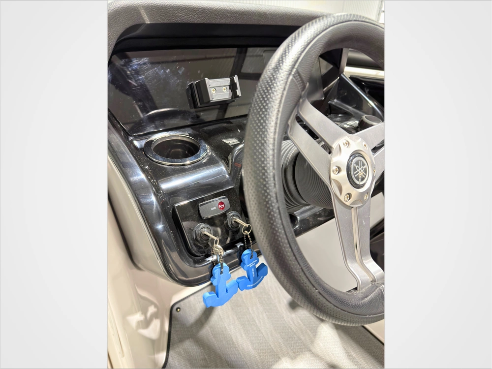 2019 Yamaha 212 Limited S alt