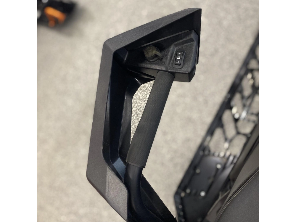 2025 Polaris 650 Indy Adventure 137 - 7s Gps - Electric Start alt