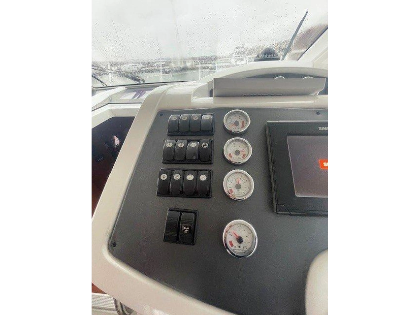 2013 Beneteau Grand Tourismo 34 alt