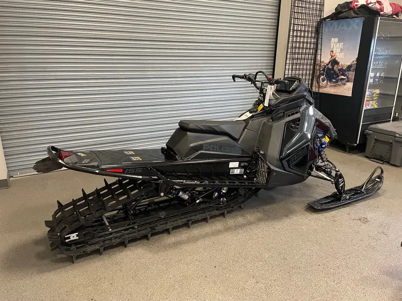 2026 Polaris 850 RMK KHAOS 155