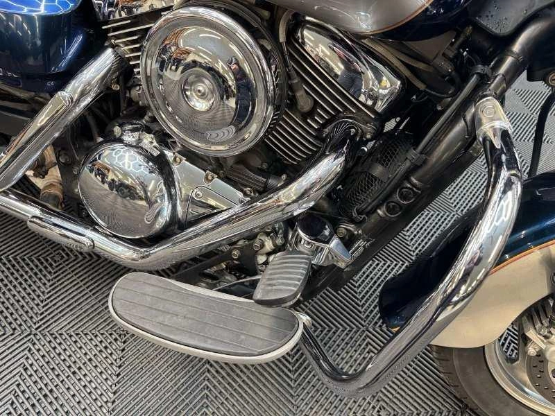 Kawasaki Vulcan 1600 Nomad 2005 alt