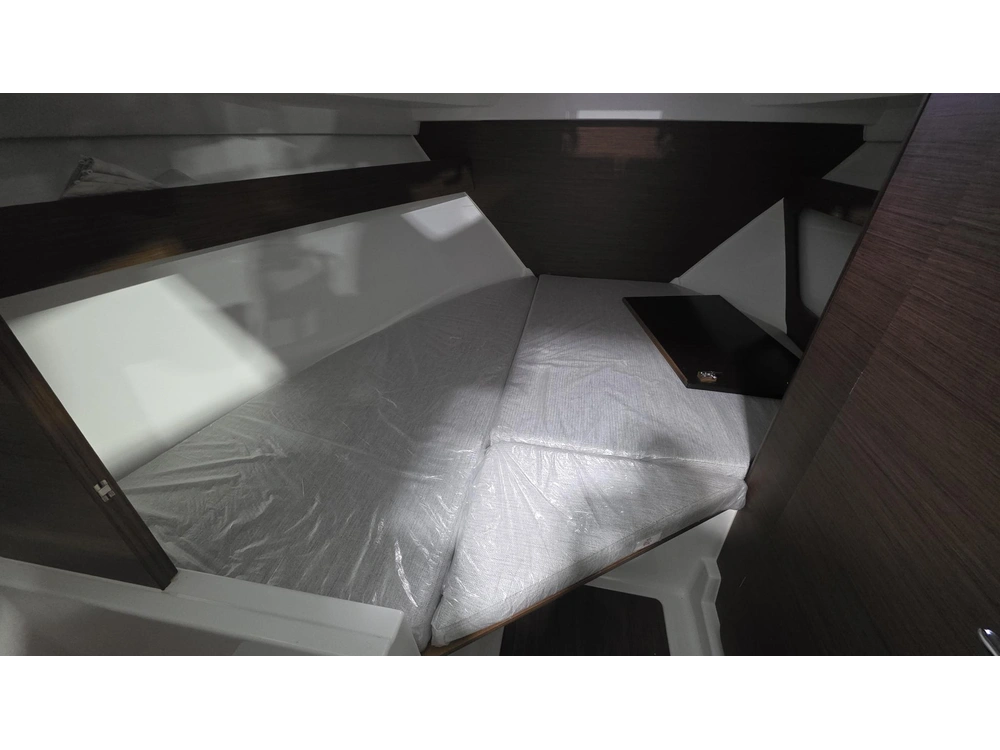 Jeanneau Nc 795 S2 2023 alt