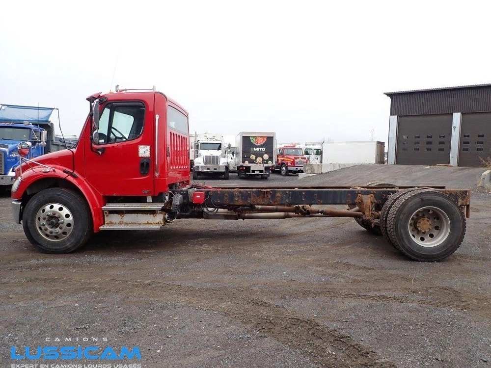 2016 Freightliner S20