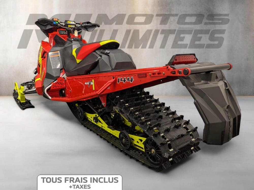 Polaris 850 Switchback Assault 144 2021 alt