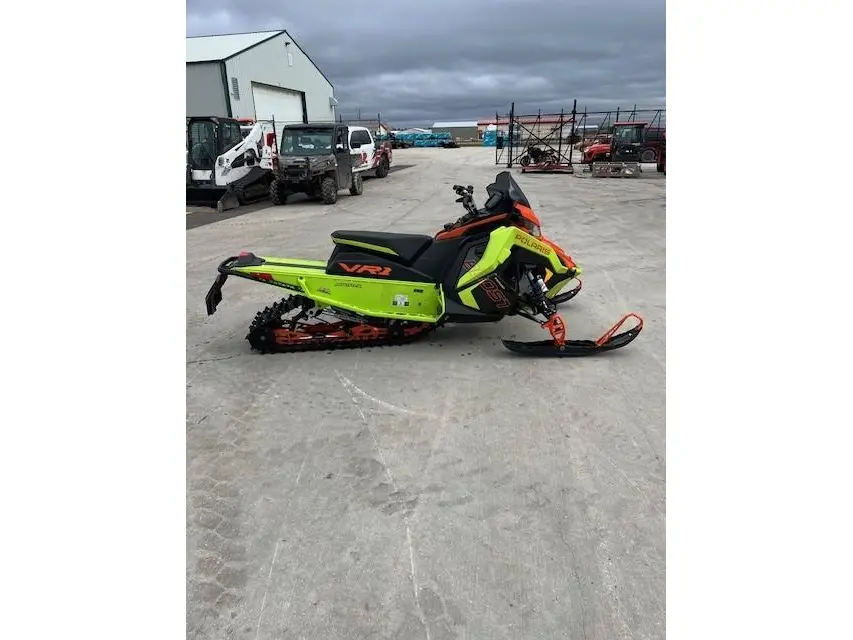 2023 Polaris PATRIOT BOOST INDY VR1 137