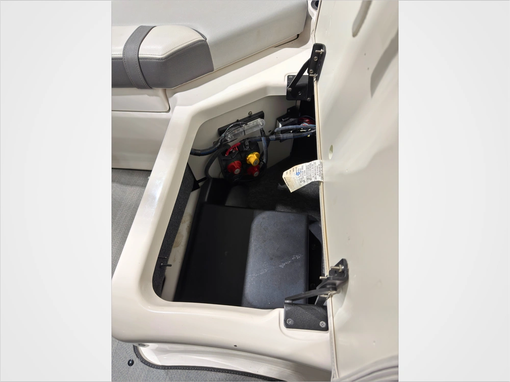 2019 Yamaha 212 Limited S alt