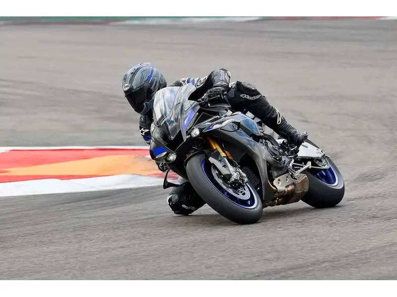 2026 Yamaha YZF-R1M PRE-COMMANDE