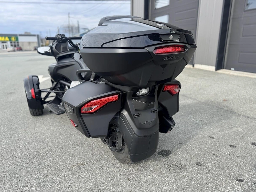 Can-am F3 Limited 2025 alt