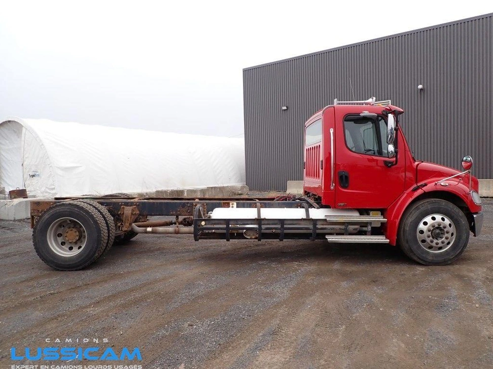 2016 Freightliner S20