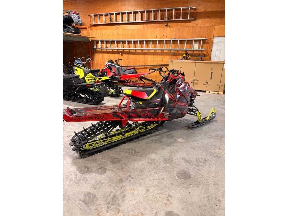 Polaris S21efk8rs 2021 alt