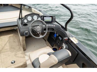 2026 Crestliner 1850 Super Hawk alt