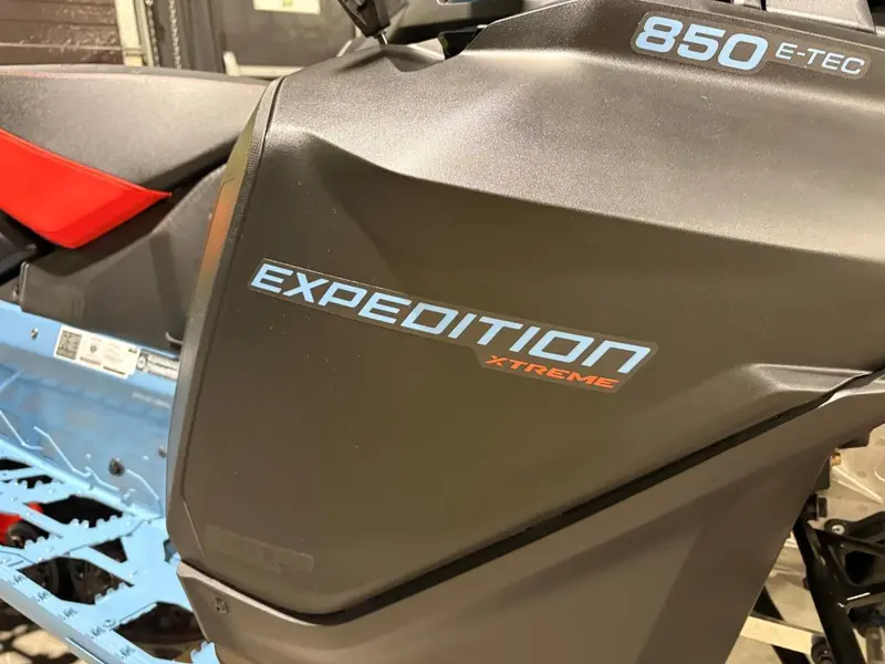 2026 Ski-Doo EXPEDITION XTREME 850 E-TEC Cobra 1.8'' E.S.