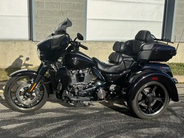 Harley-Davidson CVO TRI GLIDEFLHTCUTGSE 2021