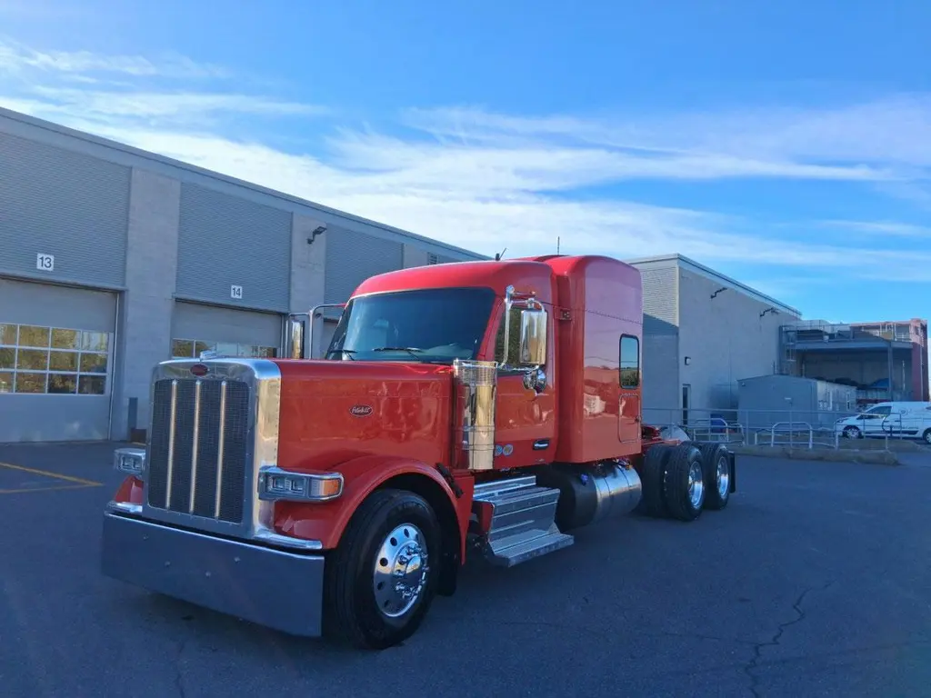 Peterbilt 589 2026