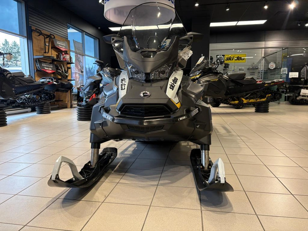 Ski-doo Skandic Le 24'' 900 Ace Silent Cobra 1.5'' E.s. 2026 alt