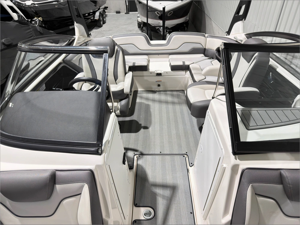 2019 Yamaha 212 Limited S alt