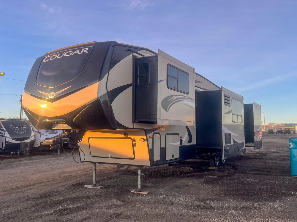 2019 Keystone Rv Cougar 367fls alt