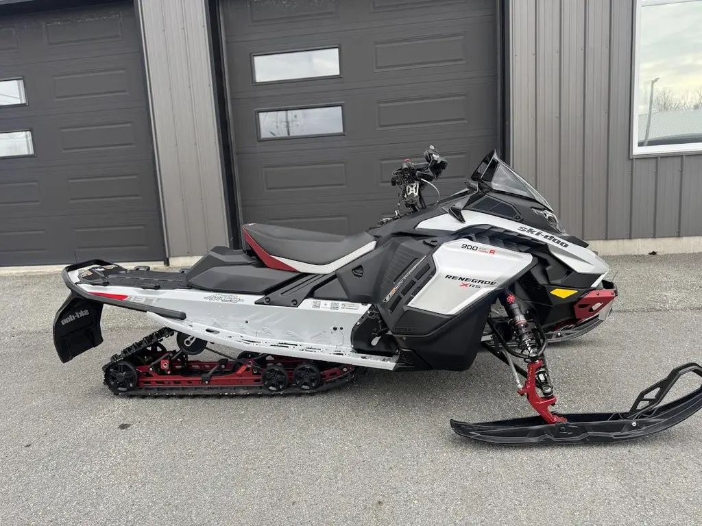 2024 Ski-Doo Renegade XRS 900 Turbo R
