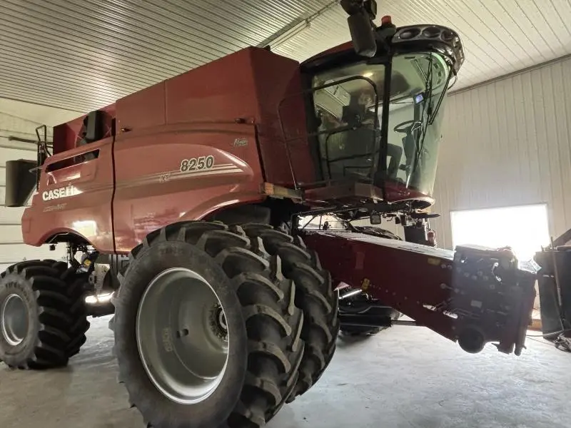 2024 Case IH AF8250