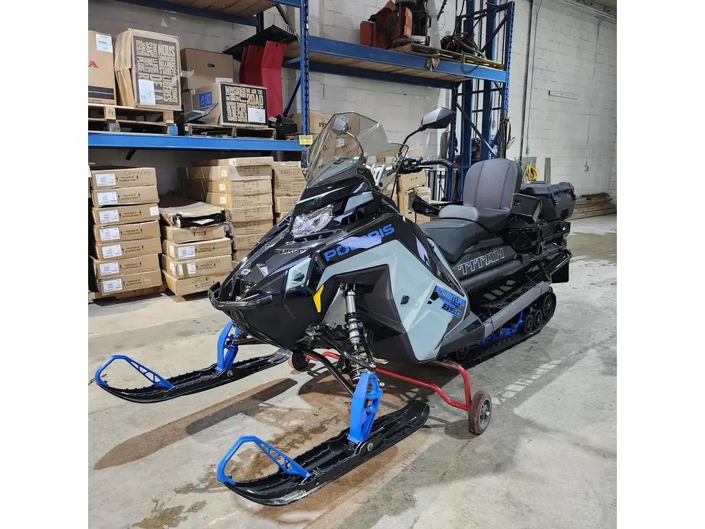 2026 Polaris 850 TITAN ADVENTURE ULTIMATE 155 1.8 - 7S DIsplay