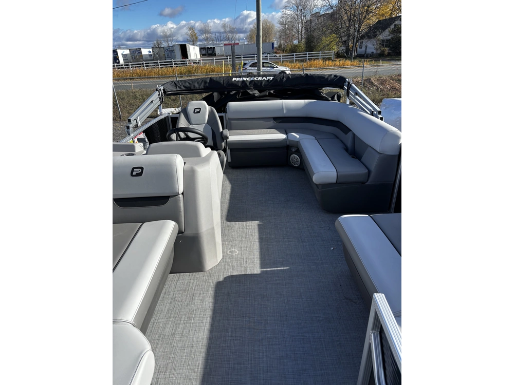 2025 Princecraft Vectra® 19 L alt