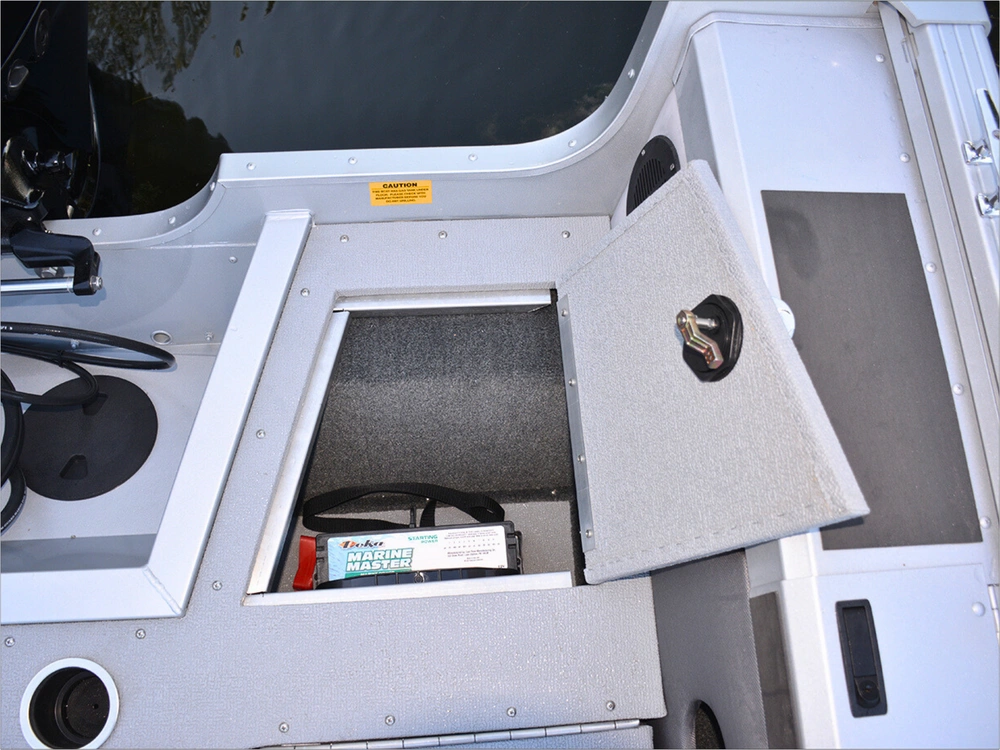 2026 Smoker-craft Ultima 182 Dc alt