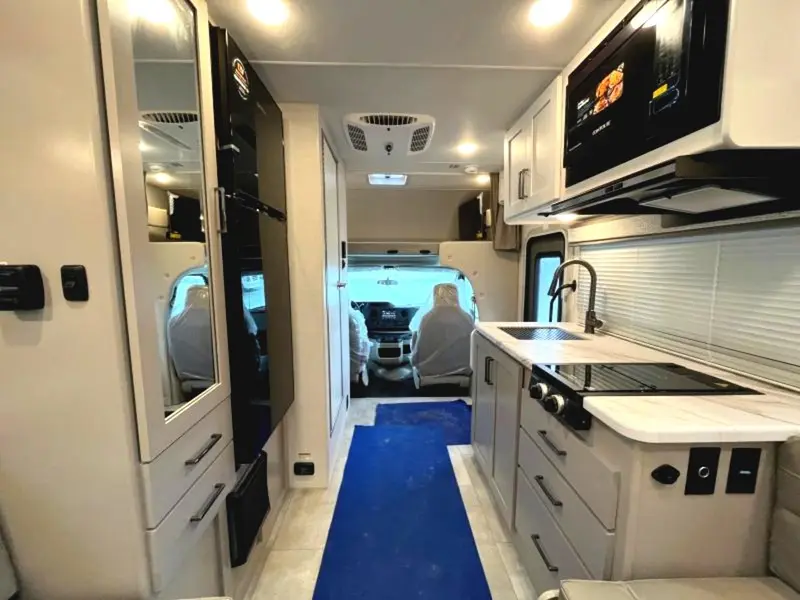 2026 Thor Echelon LC19