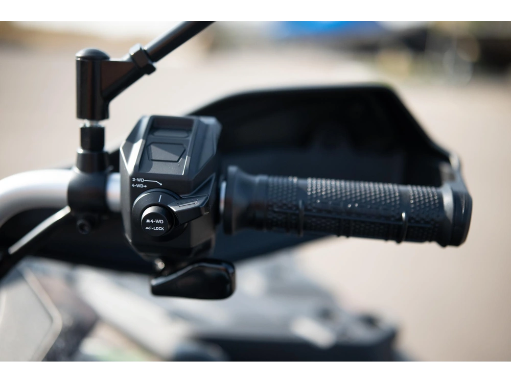 2025 Cfmoto Cforce 1000 Touring alt