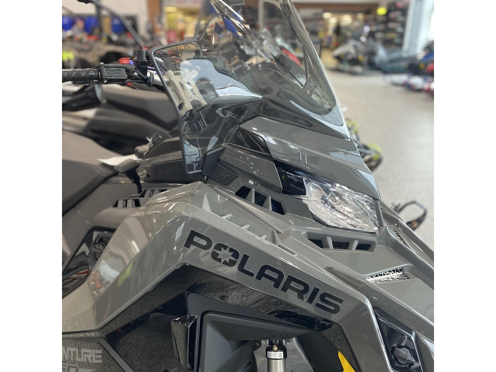 2025 Polaris 650 Titan Adventure 155 1.8 (1.5 Inch) alt