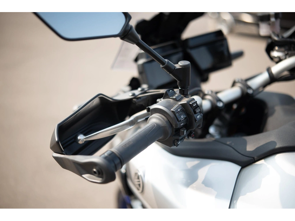 2021 Yamaha Tracer 9 alt