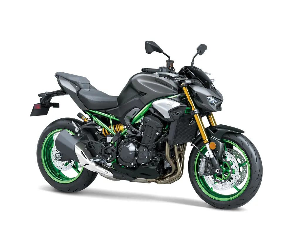 2026 Kawasaki Z900 SE // Metallic Matte Graphenesteel Gray/Metallic Matte Carbon Gray/Ebony 